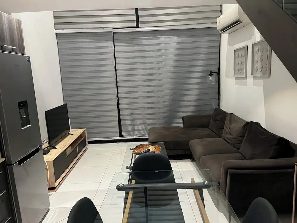 Embassy Gardens Upscale D-Plus Apartments