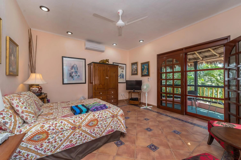 Casa Gatos One Bedroom Apt #100