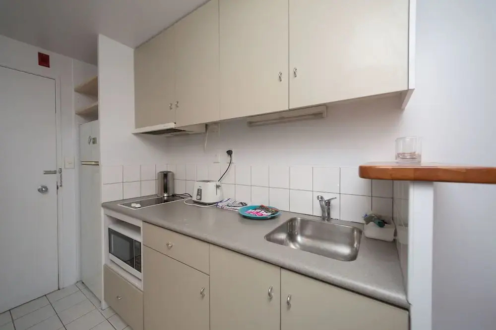 Lovely Studio Apartment with Balcony