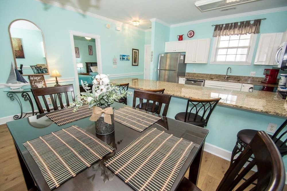 Magnolia Place 4789-103