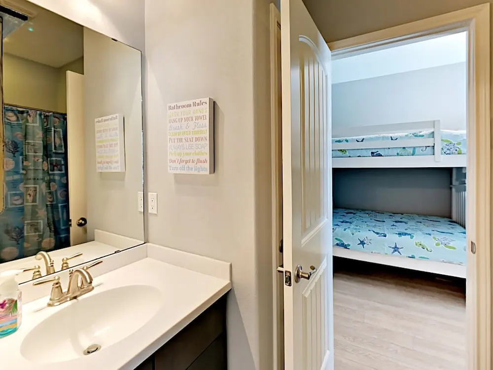 12 Gulf Side Hesperus - Four Bedroom Townhome