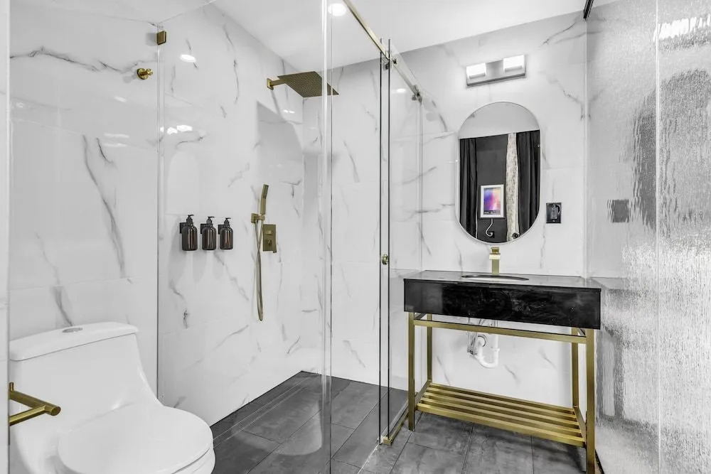 ONE South Boutique Hotel & Venue