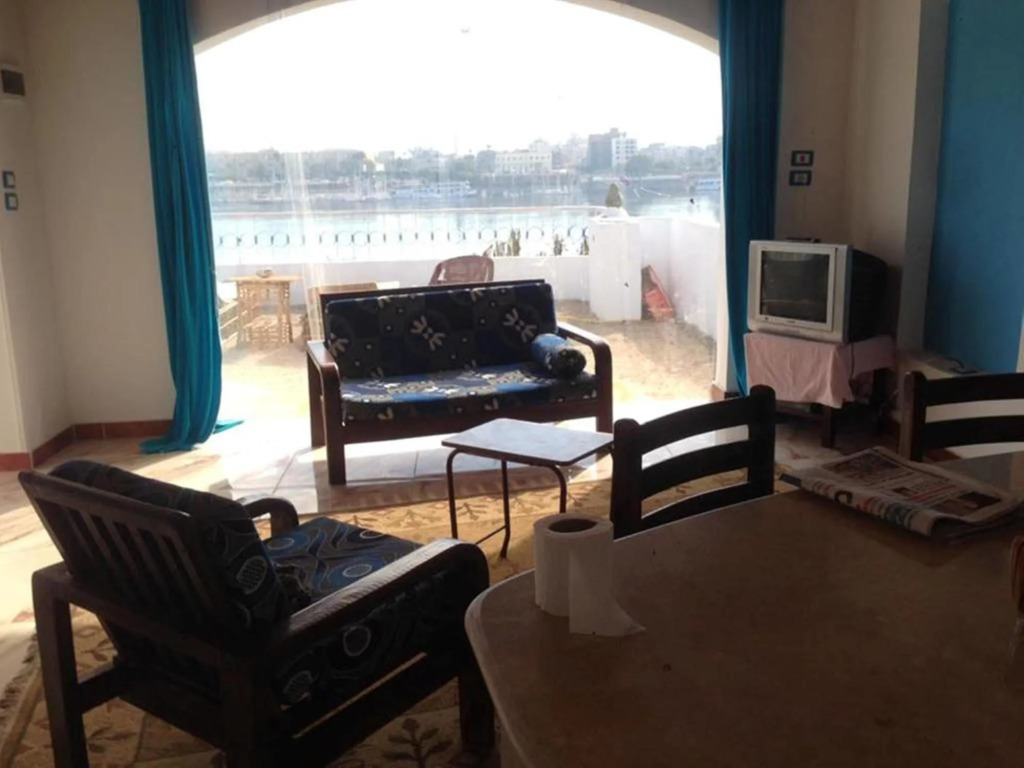 in luxor apartment