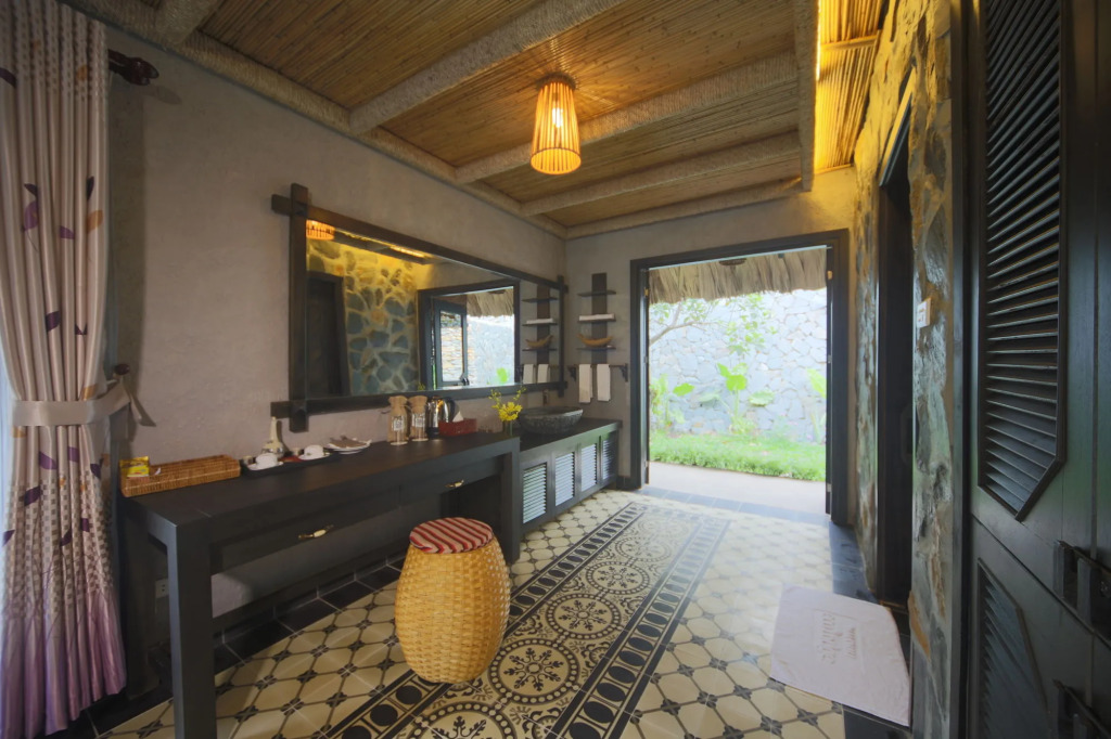 Mai Chau Ecolodge