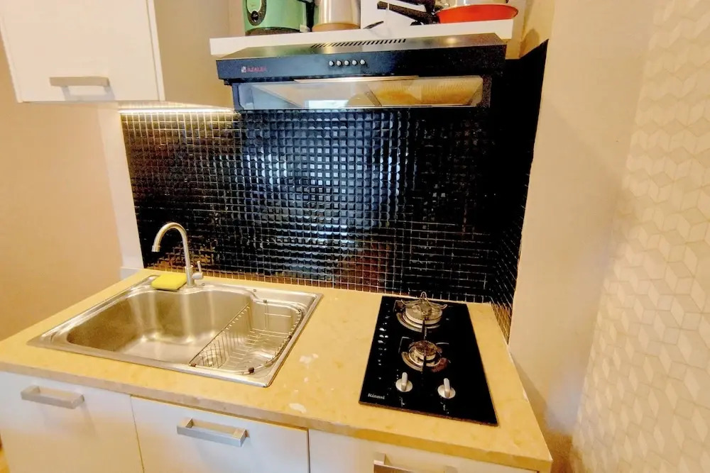 Minimalist Studio Conecting To Mall At Anderson Supermall Mansion Apartment