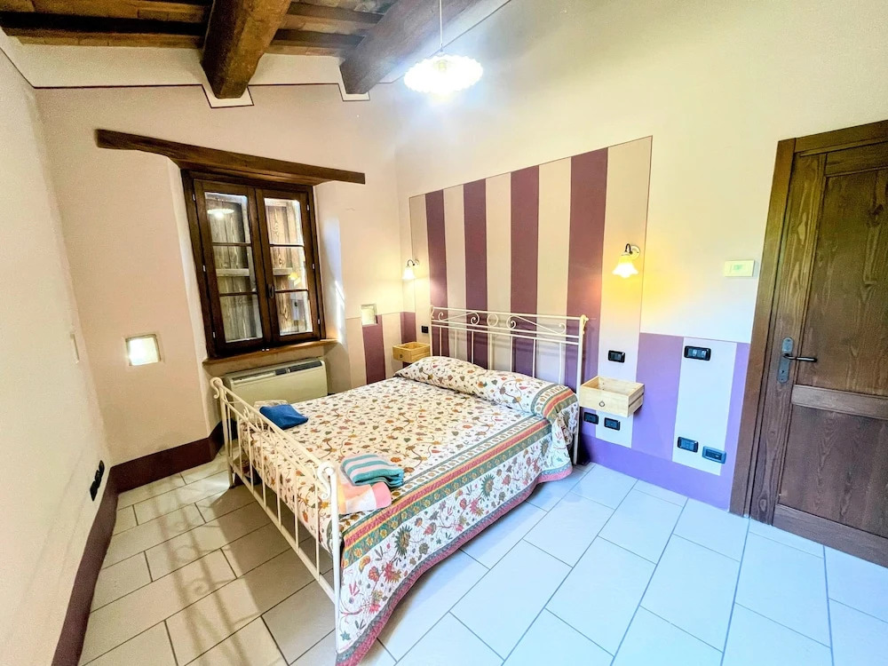 Apt 2 in Spoleto Stunning Grounds Panoramic Views all Around You! Sleeps 4