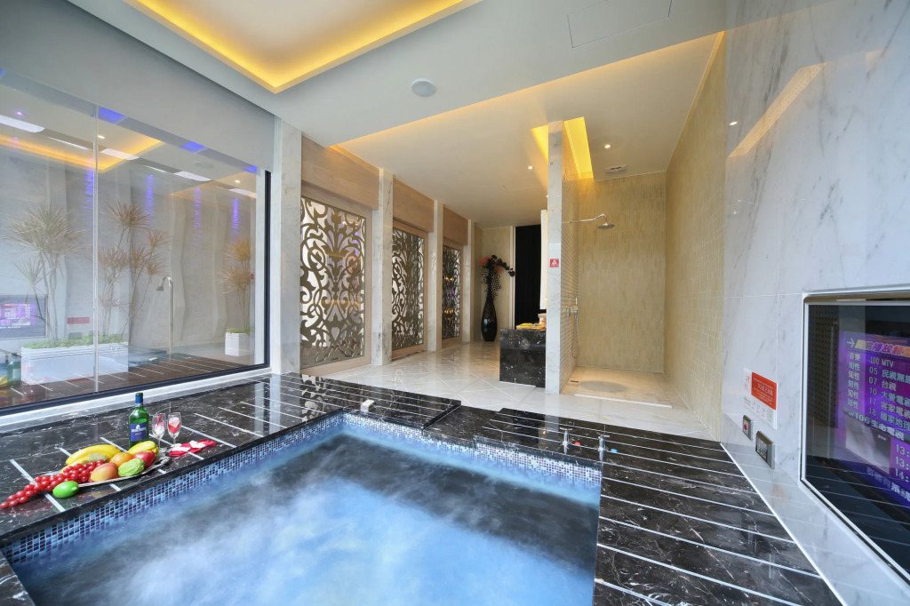 Han Guan Motel