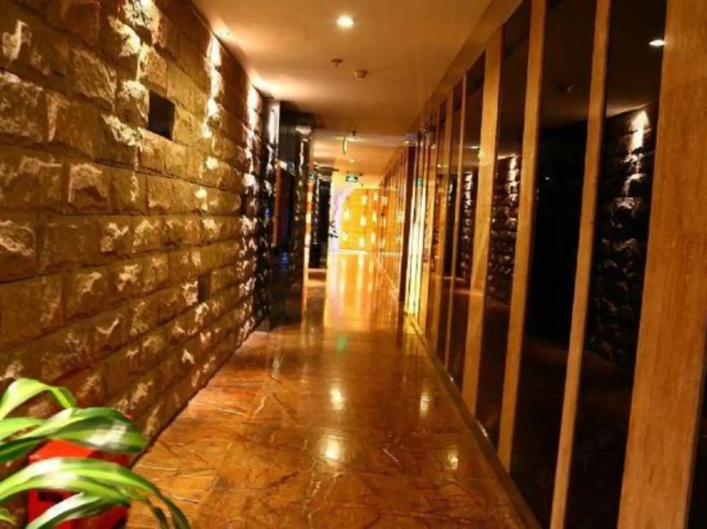 Xinjin Jinhui Hotel