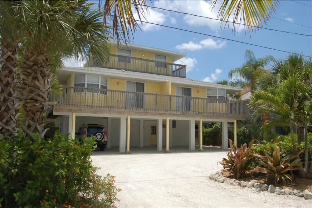 1010 Point of Rocks Road 2 Bedrooms 2 Bathrooms Duplex