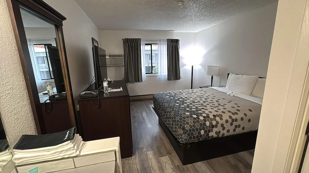Heritage Inn