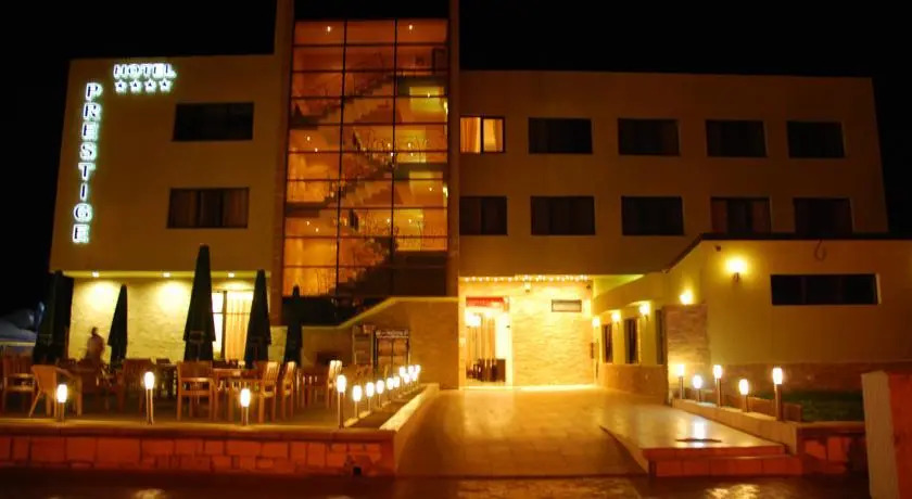 Hotel Prestige
