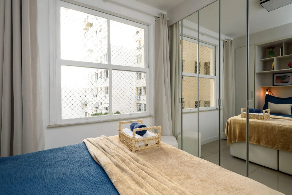 Moderno Apartamento Em Copacabana | Br 737/504