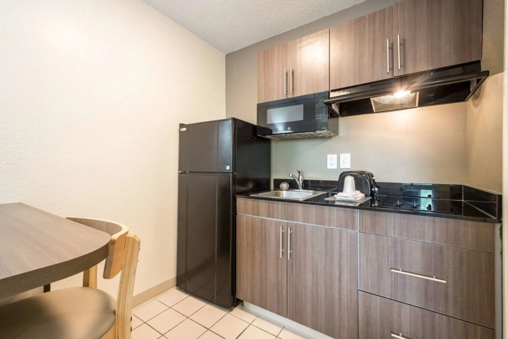 Studio 6 Extended Stay - Roswell, GA - Atlanta