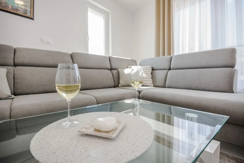 Apartments Gavran