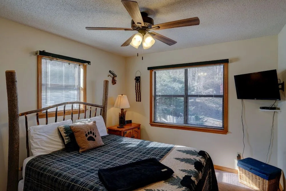 Eagle's Nest Hideaway