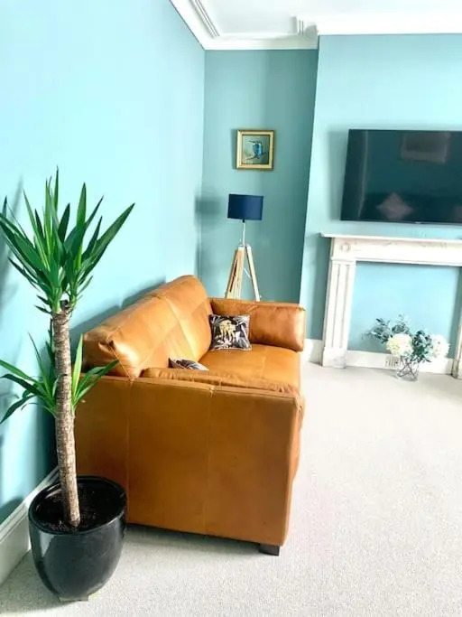 Lovely 3 bed house in the heart of Cheltenham