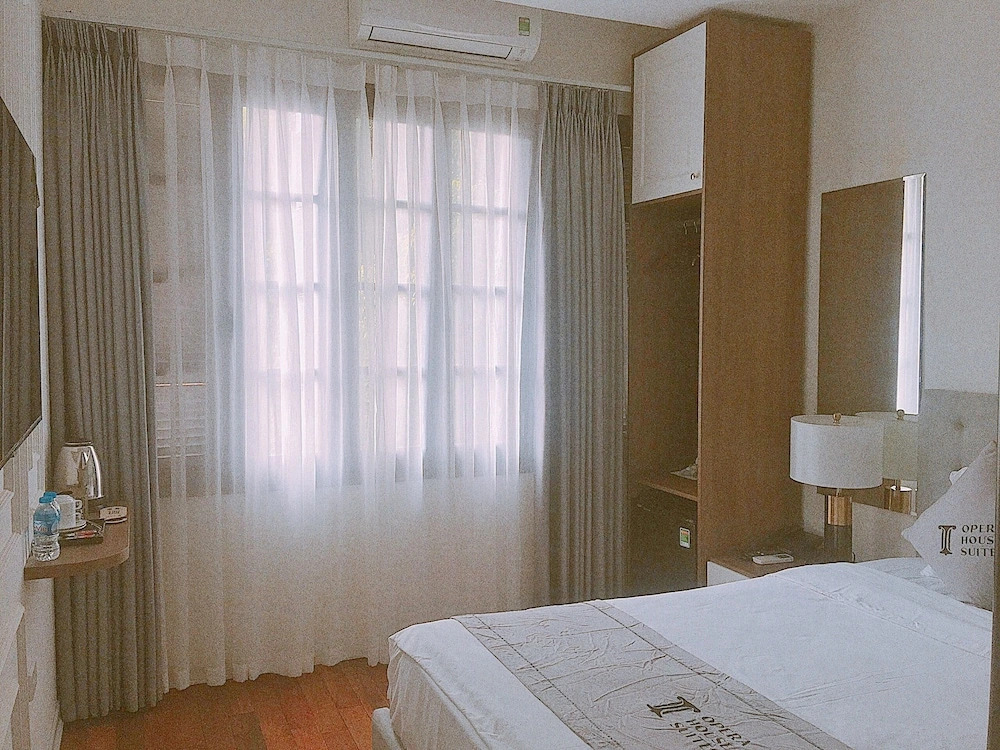Opera House Suites
