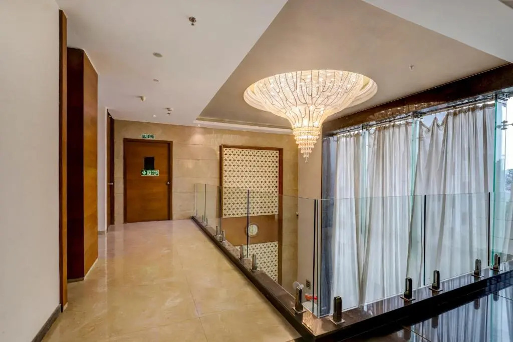 hotel elements