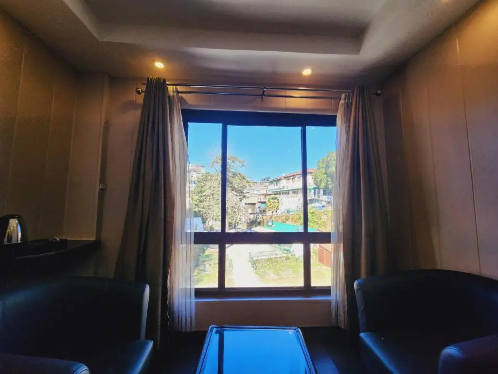Hotel Himshri Mussoorie by Travellers Den
