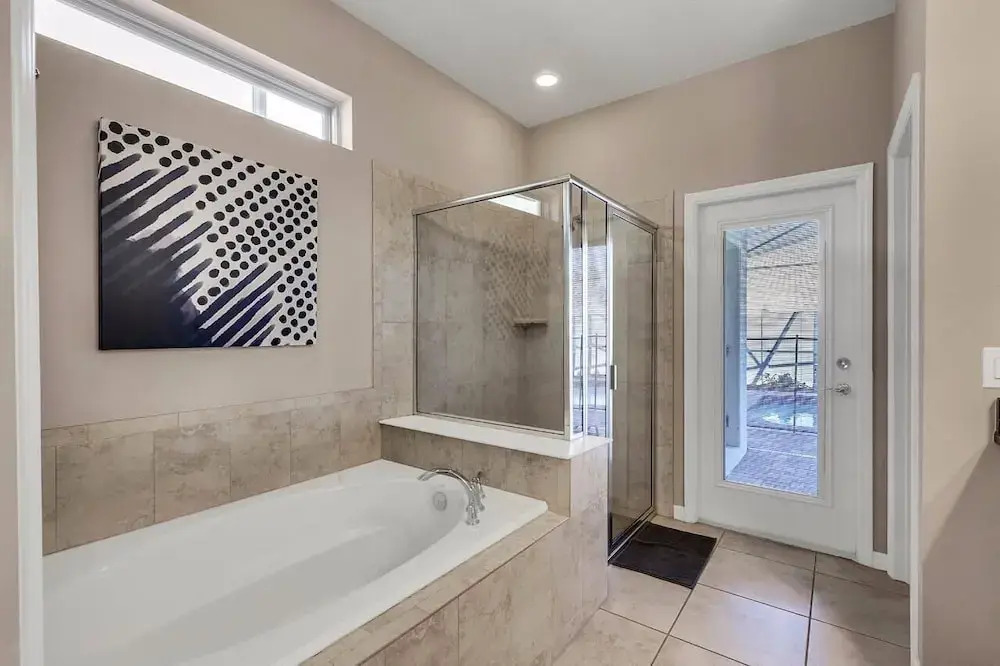 Luxurious Vacation Home With Private Pool!!!