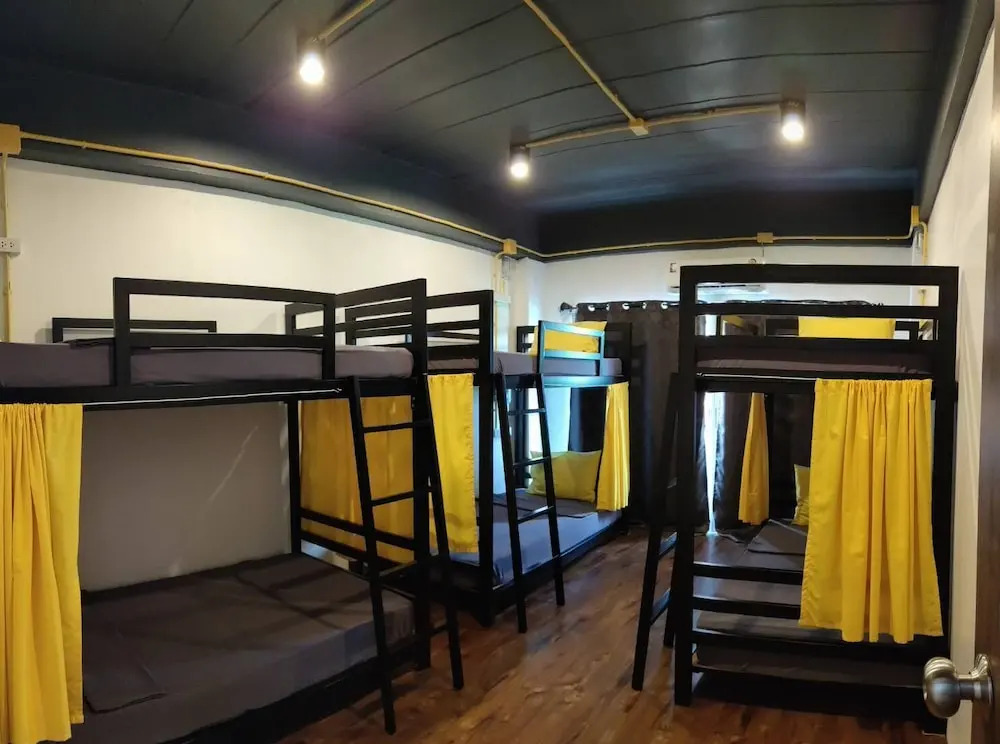 Best Bed Suvarnabhumi Hostel