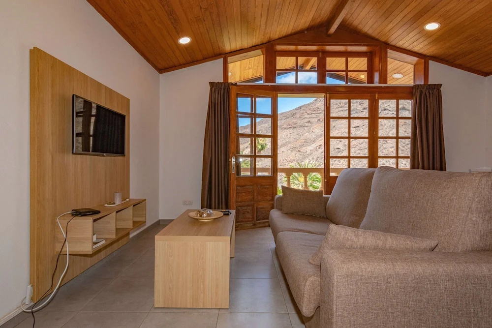 Casa de vacaciones con piscina compartida en Mogán II