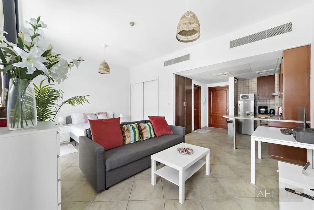 WelHome - Stylish Studio with Park Views in Regent House 2