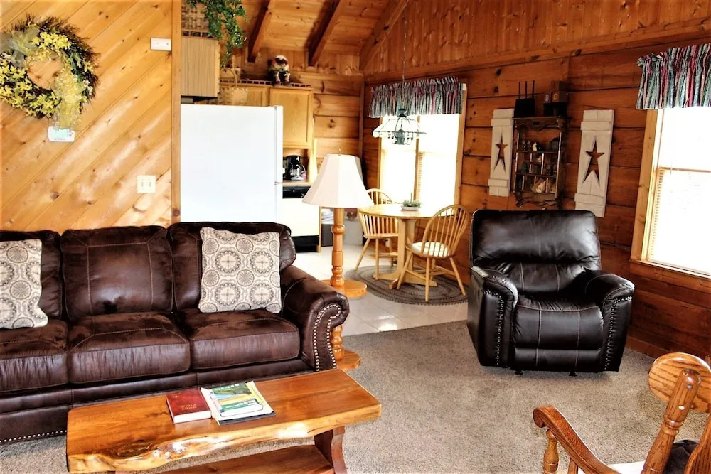 Honey Tree - Studio Cabin