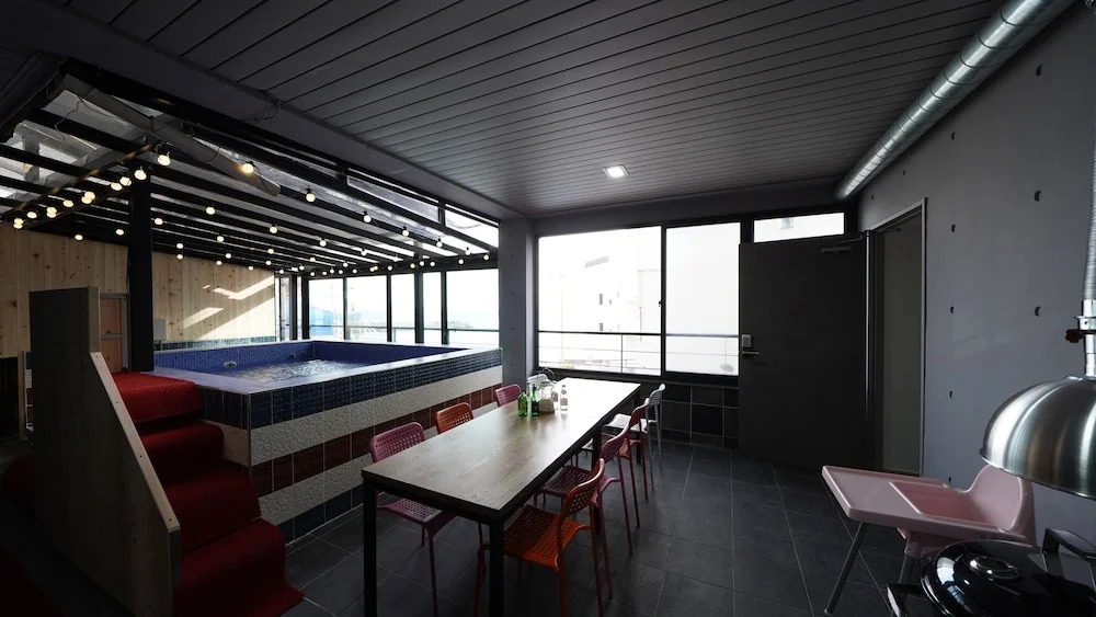 Geoje Memory Kids Pool Villa