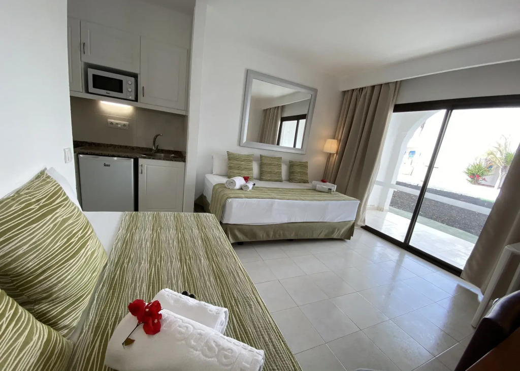 Apartamentos Hesperia Bristol Playa