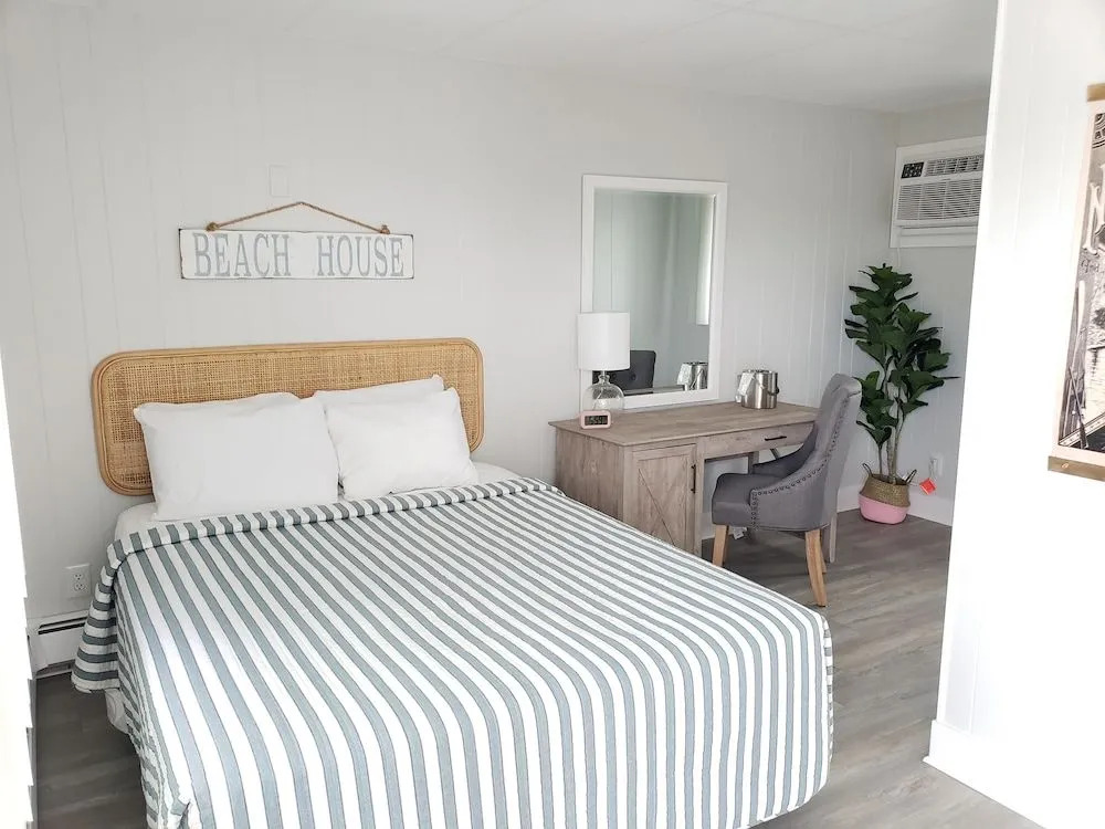 Coastal Inn