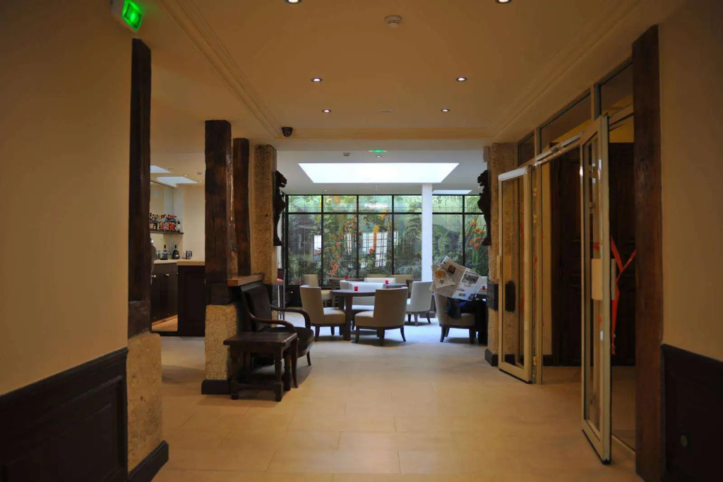 Hotel de LUniversite