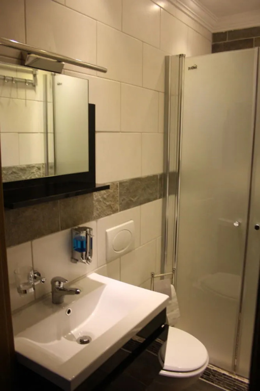 C&S Hotel