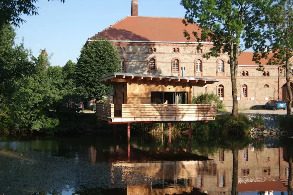 TinyHousebeiDresden spektakuläres winziges Häuschen auf Stelzen im Pferdeteich, Kaminofen, umlaufende Terrasse - Nähe Sächsische Schweiz