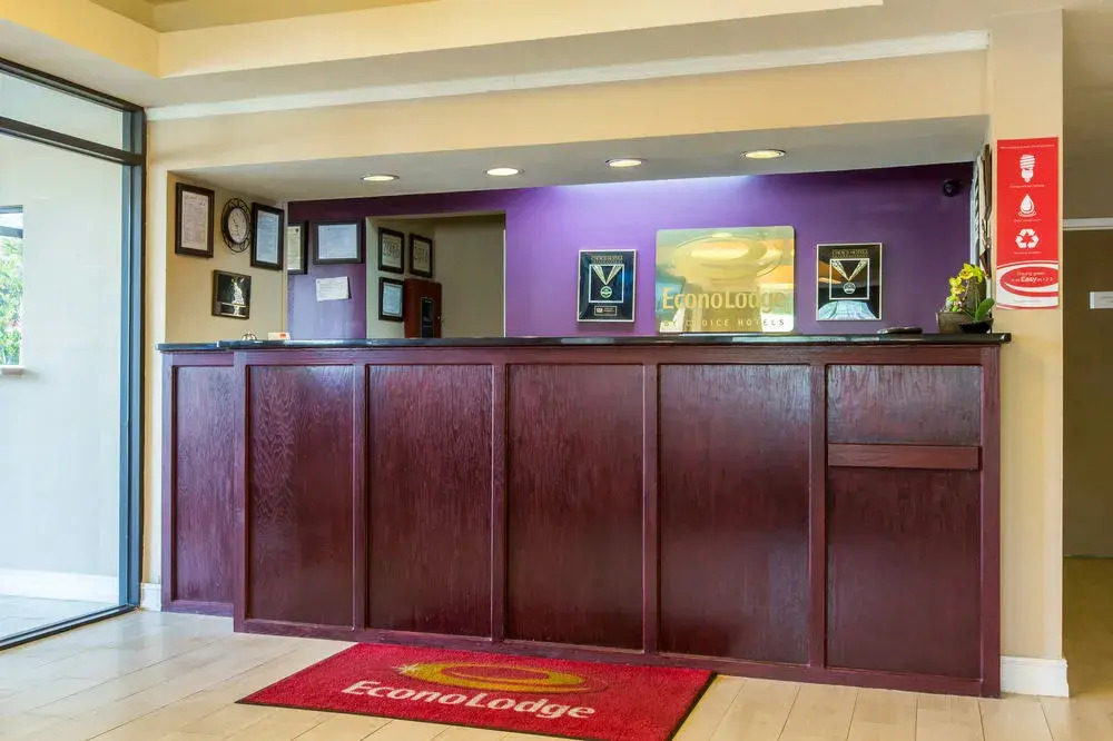 Econo Lodge
