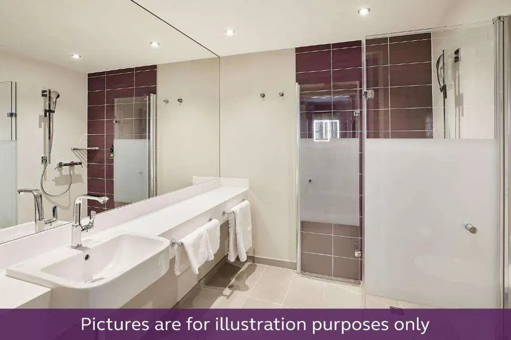 Отель Premier Inn Koeln City Centre