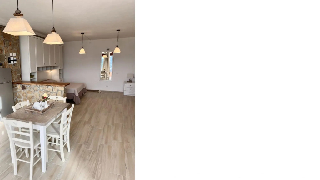 Lovely two-room apartment, newly opened, in a semi-detached villa in a panoramic position.-Villetta Zuccale 4