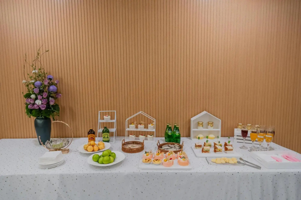 Home Inn West Lake Wushan Plaza Hefang Street