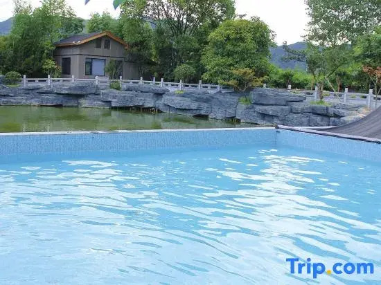 Mortal Habitat Private Hot Spring Garden Parent-Child Vacation Homestay