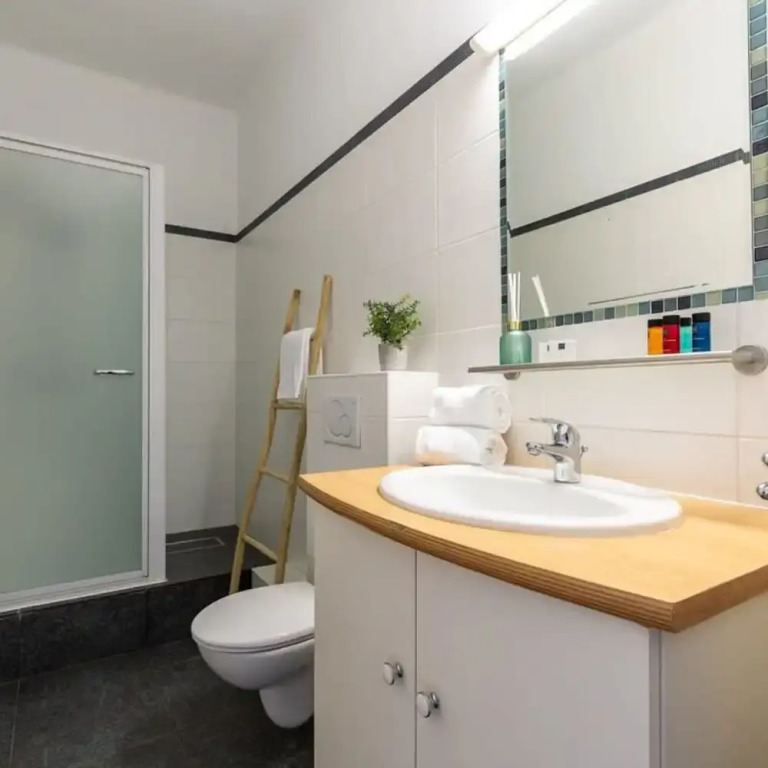Beautiful Spacious Studio With Frontal sea View