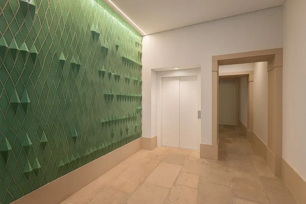 2bed flat with Balcony in Central Lisbon