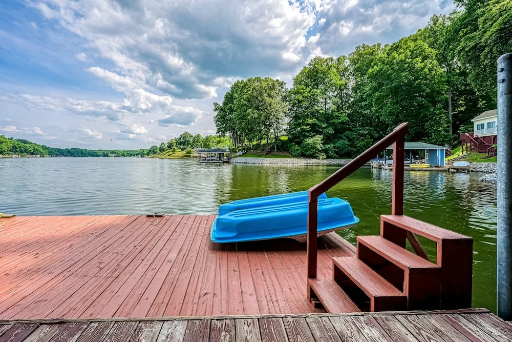 Still Waters - Lakefront Luxury Home With Views, Dock, Home Theater & Game Room