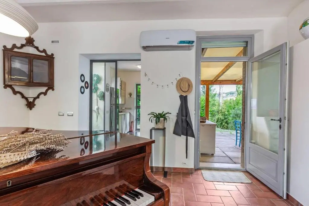 Casali Marchigiani - Ville vacanza private con piscina, giardino e vista panoramica
