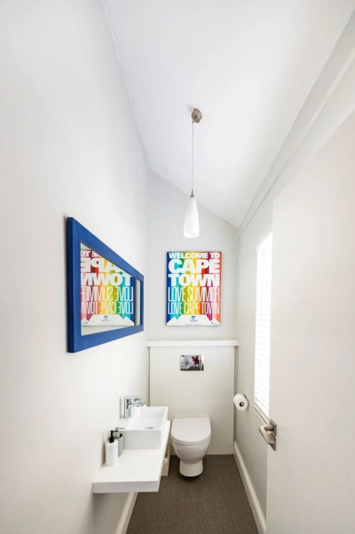 2 Bedroom Home in Fresnaye Cape Town