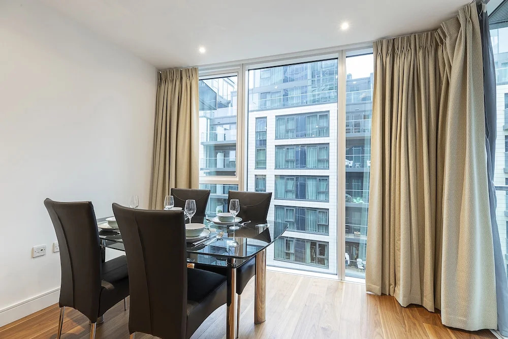 Charming 2BR apt in Battersea by Wandsworth Town