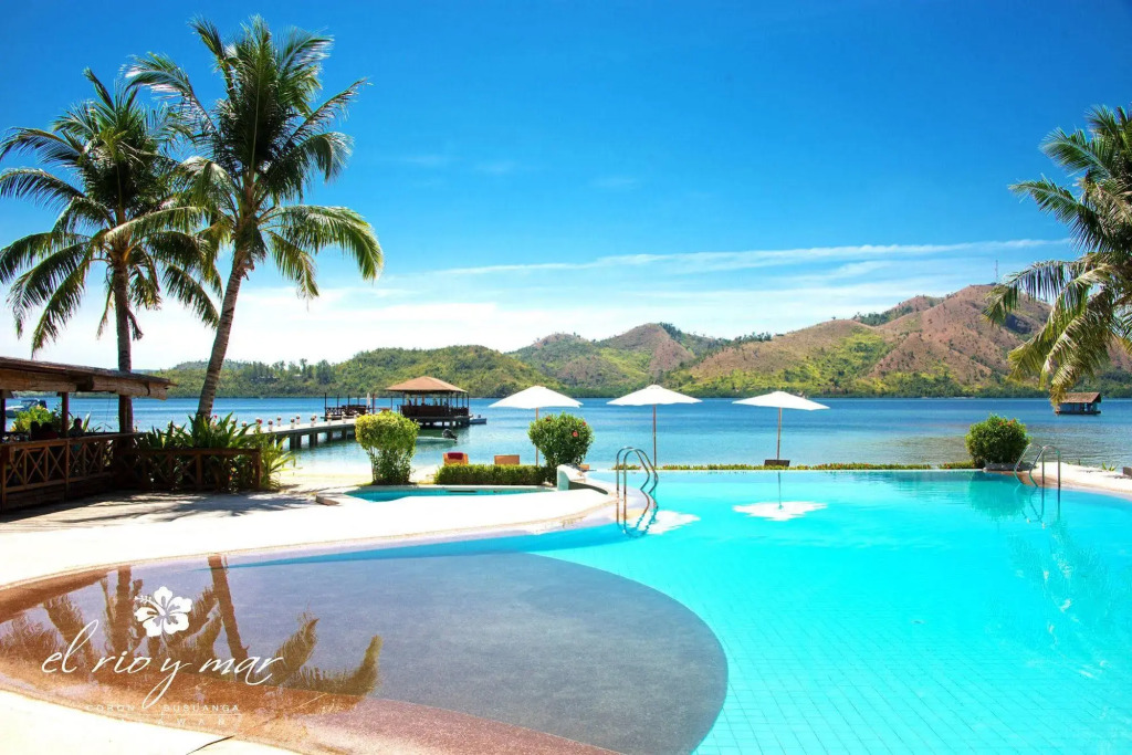 EL RIO Y MAR RESORT
