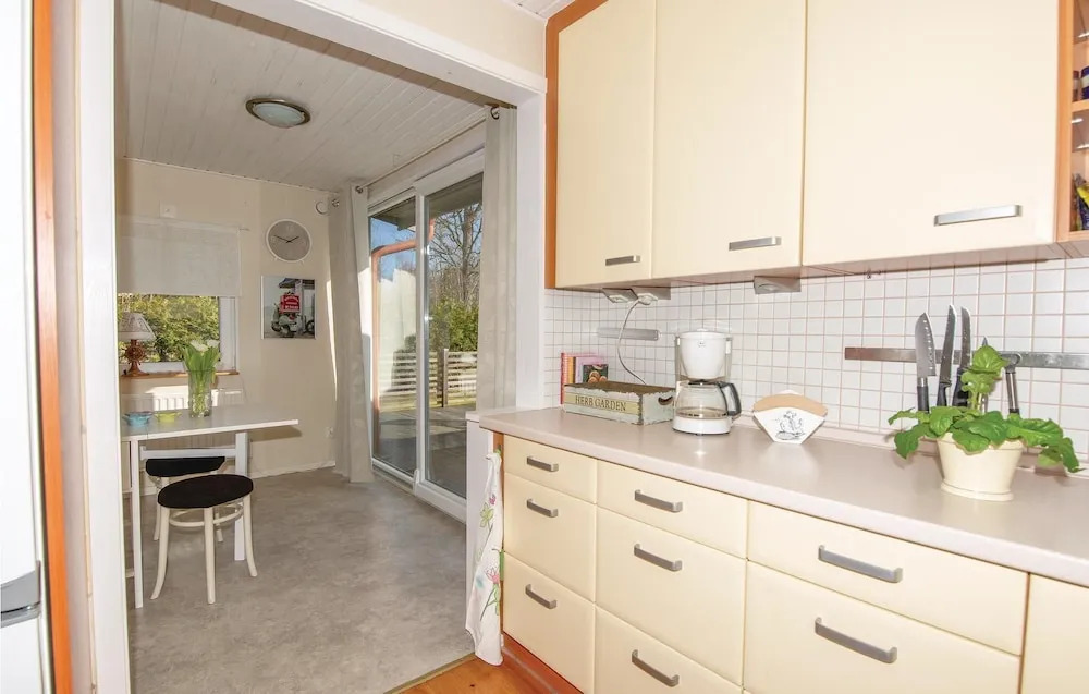 Amazing Home in Ljungby With 3 Bedrooms and Wifi