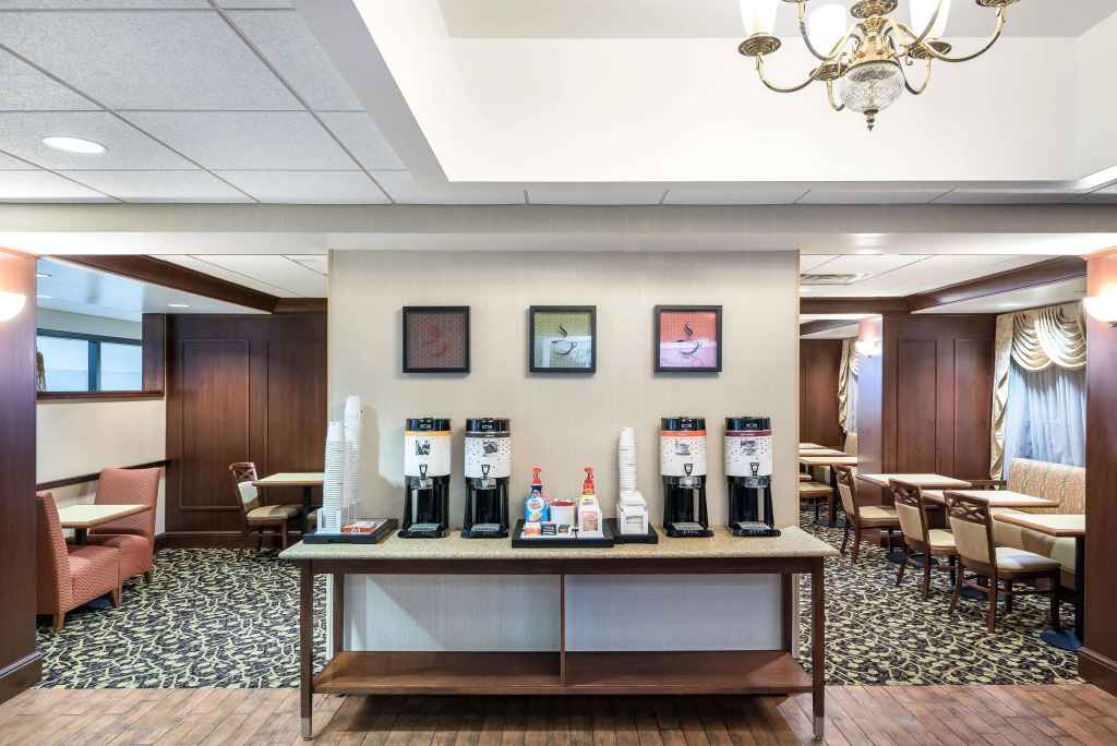 Hampton Inn Roanoke/Hollins - I-81