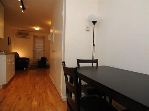 New York East Village Suites E