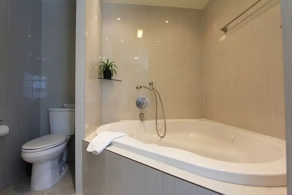 Llc1236 - Lakeside Landing 4 Bedroom Condo